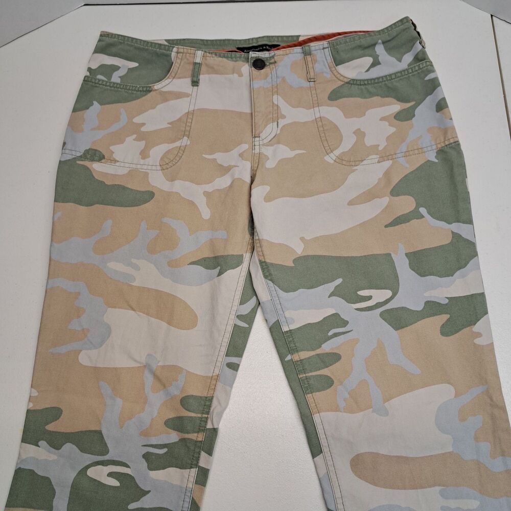 Vintage Abercrombie & Fitch Green And Tan Camo Pants Split Hem Women's 8 - Picture 3 of 10